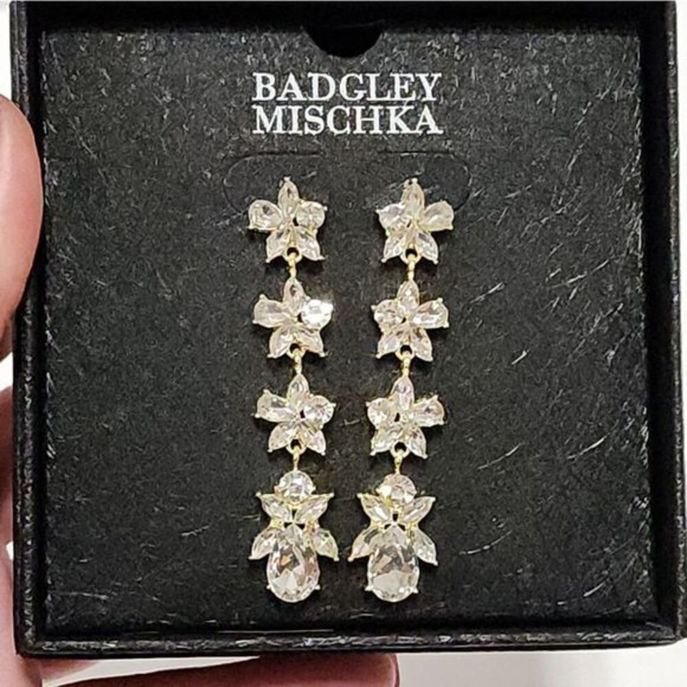 Badgley Mischka‎ gorgeous statement drop earrings